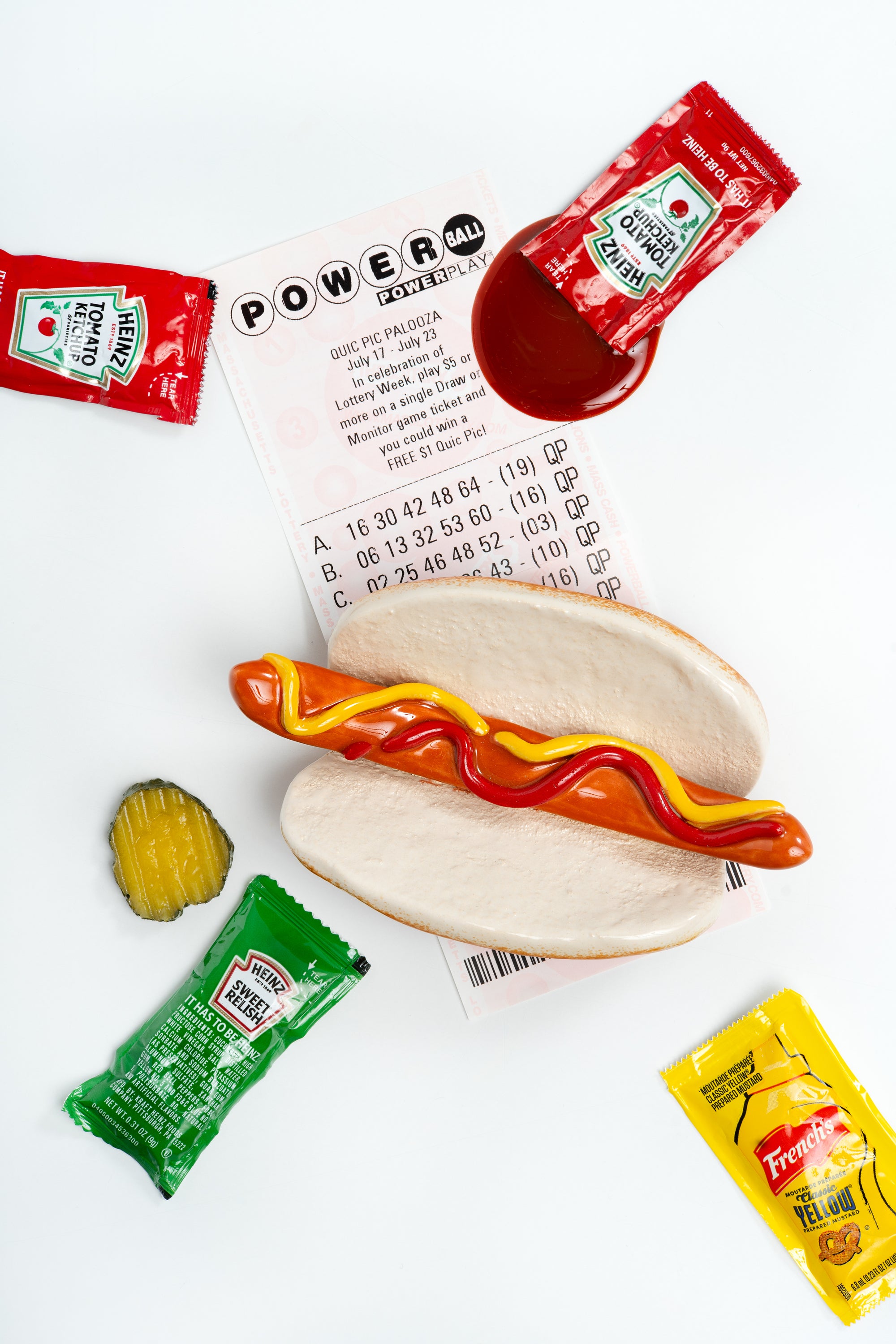 
    
        Hot Dog Paperweight
    
  