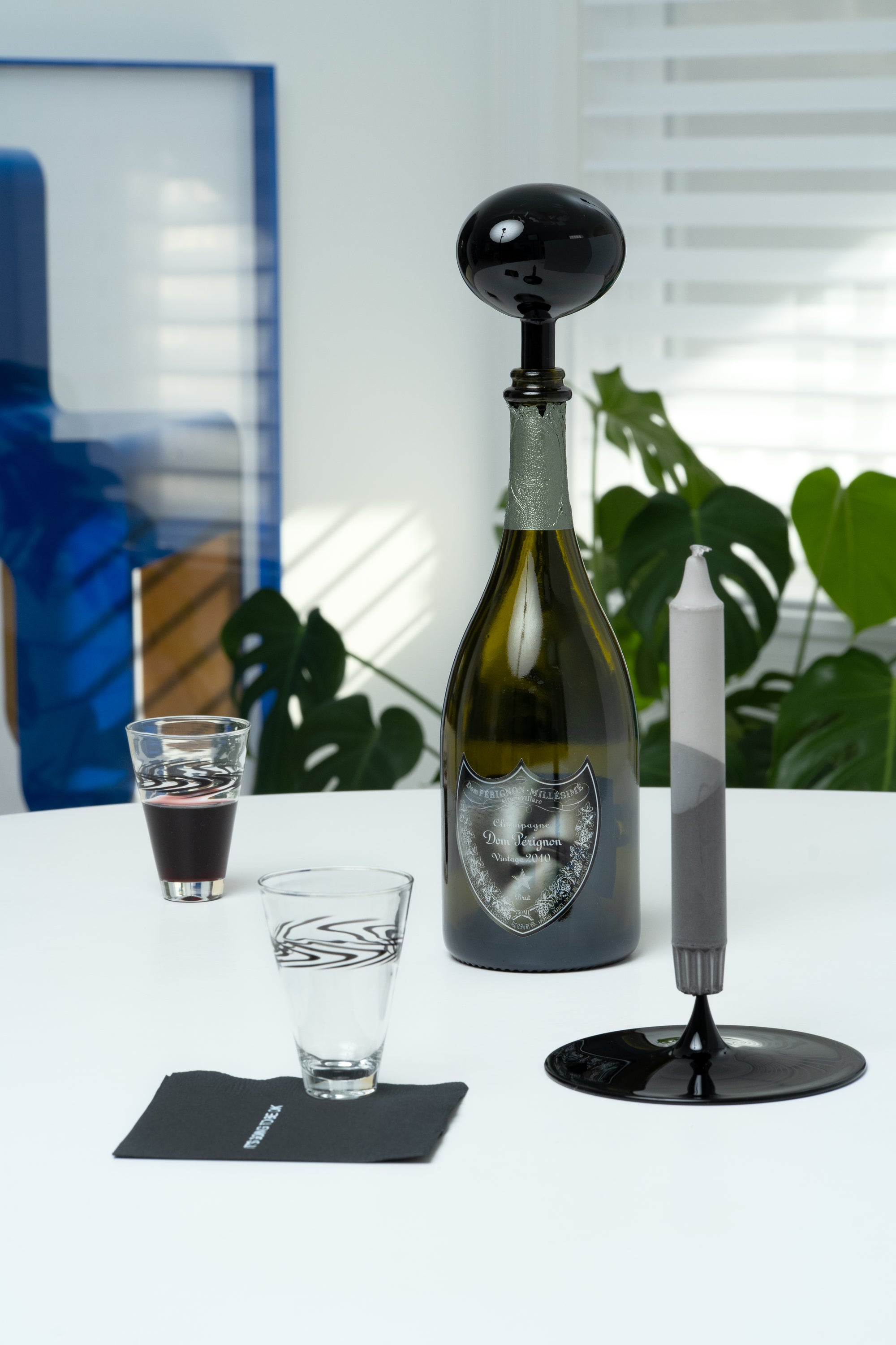 A La Pointe Candle Holder