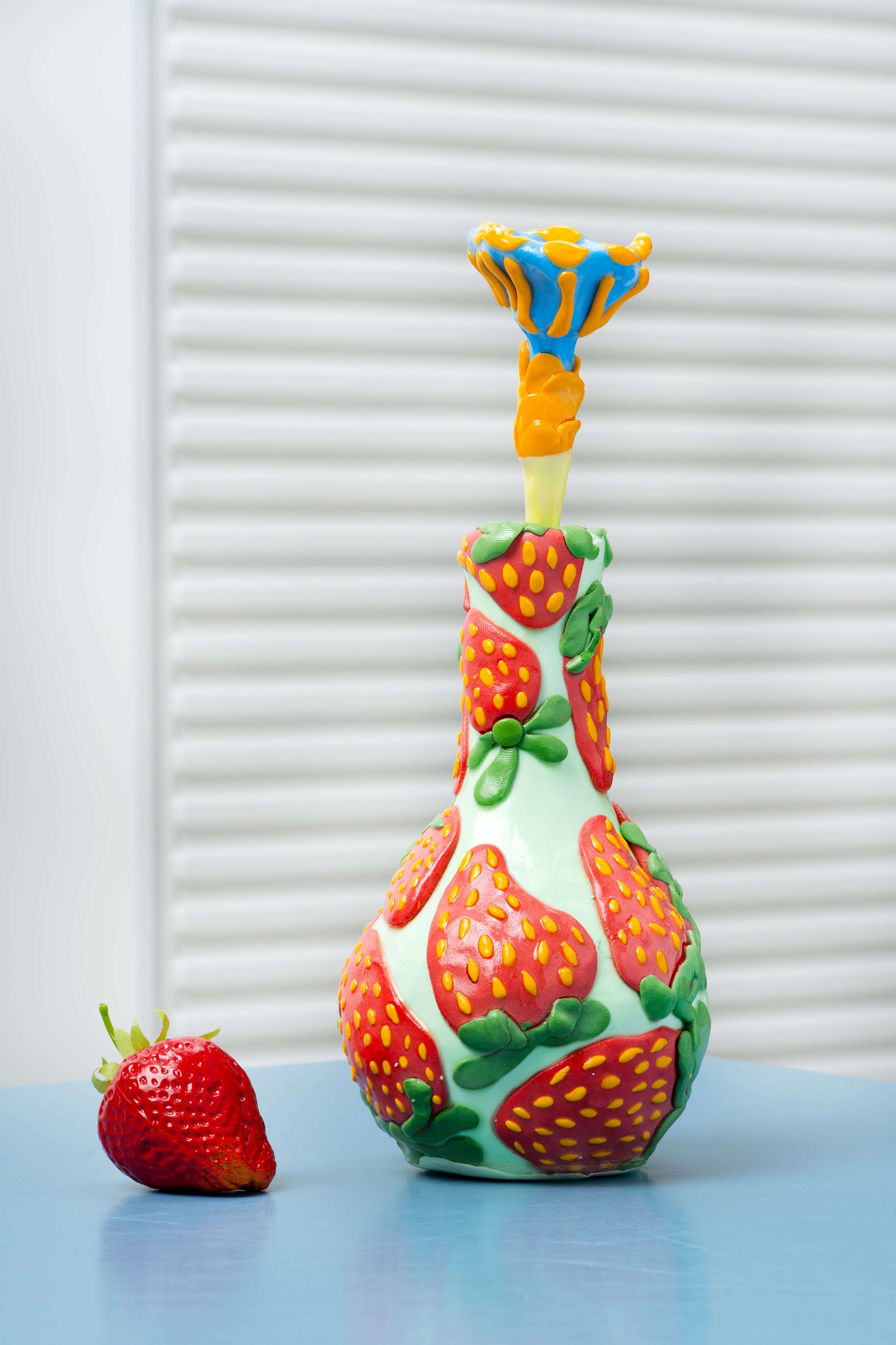 花瓶・フラワースタンド FRUITS VASE strawberry L L AmeLIFE FRUITS VASE strawberry L L AmeLIFE 【公式通販】