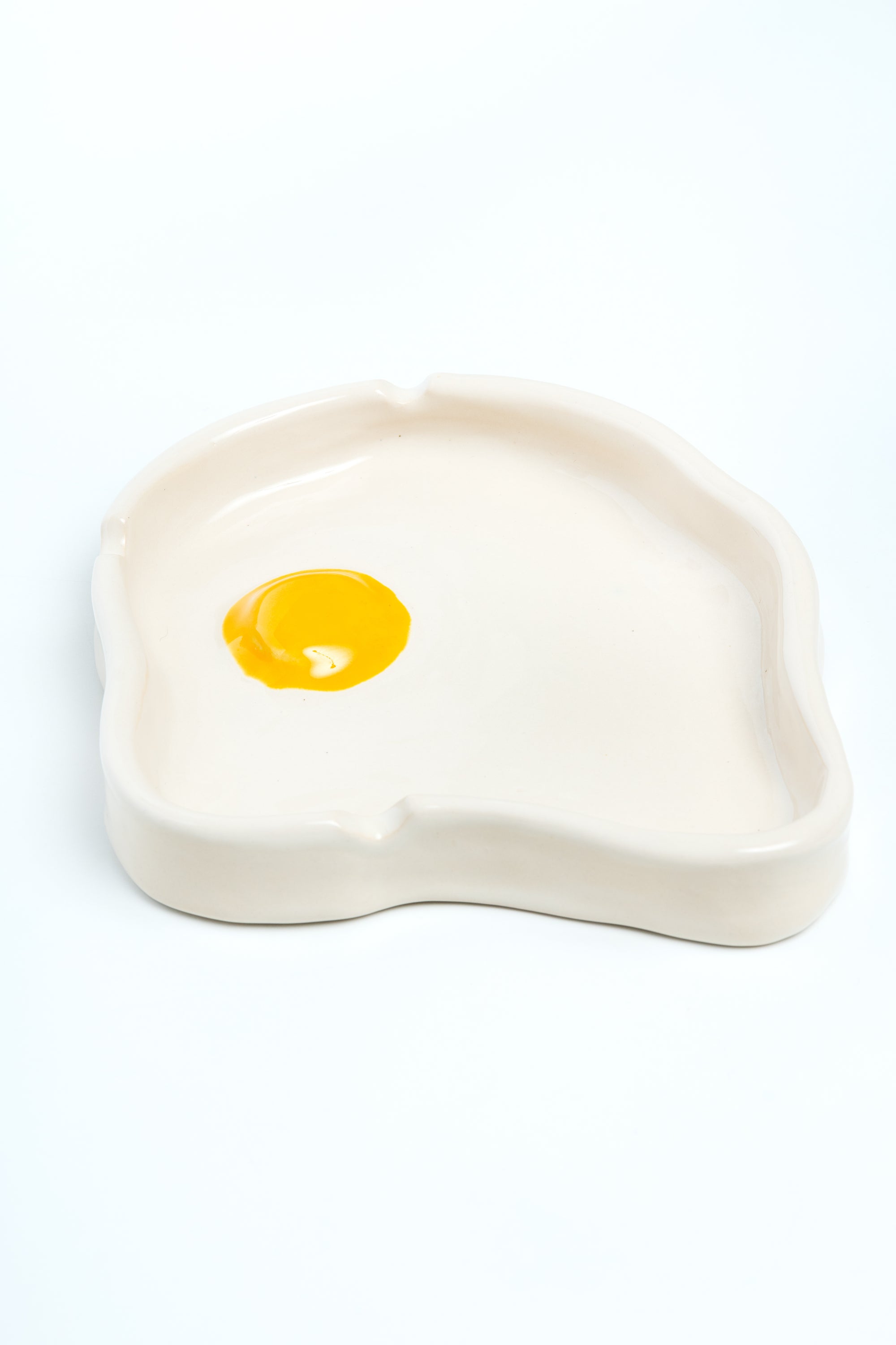 
    
        Egg Tray
    
  