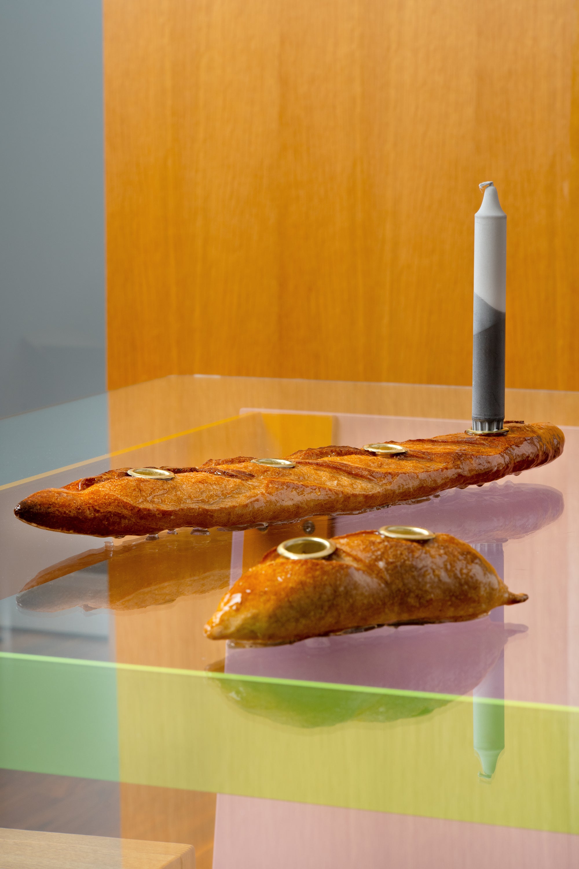 
    
        Baguette Candle Holder
    
  